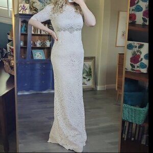 Rickie Freeman Teri Jon Champagne Lace Rhinestone Detail Short Sleeve Size 8